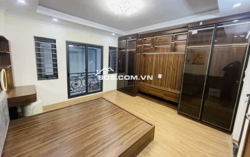 SIÊU HIẾM – NHÀ XA LA, HÀ ĐÔNG – Ô TÔ, 5 TẦNG, GIÁ HƠN 6 TỶ